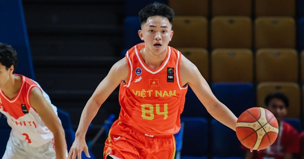 Tay Vợt Bóng Rổ Nam Hàng Đầu