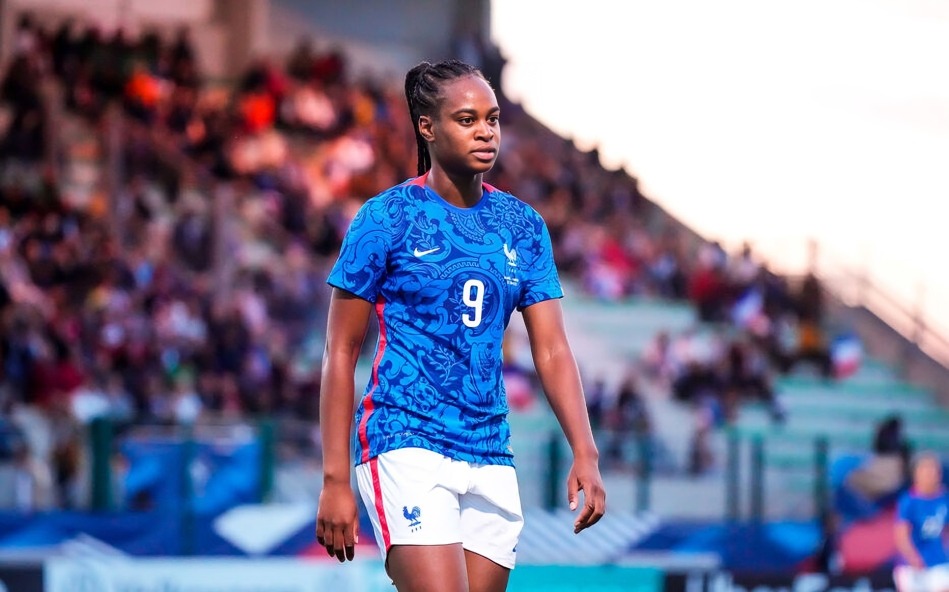 Nữ Cầu Thủ Bóng Đá Được Yêu Thích Nhất