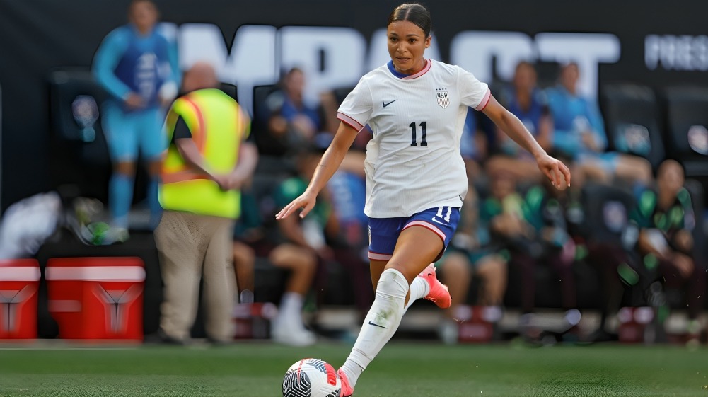 Nữ Cầu Thủ Bóng Đá Được Yêu Thích Nhất